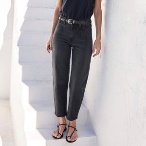 AYR Women's High Rise barrel leg Jeans - Black